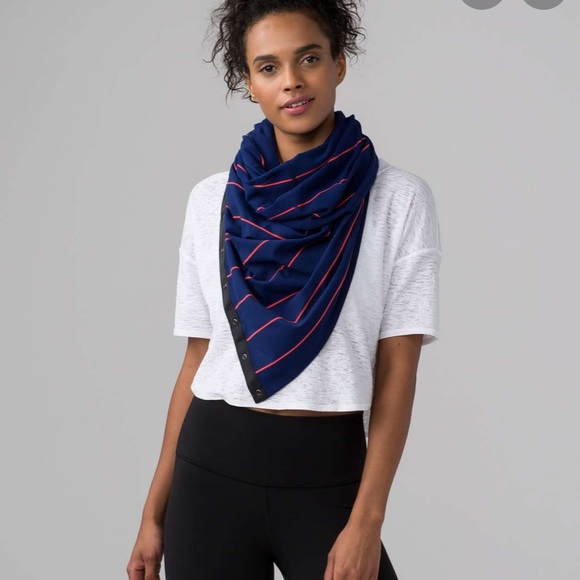 Lululemon vinyasa scarf - Picture 1 of 4